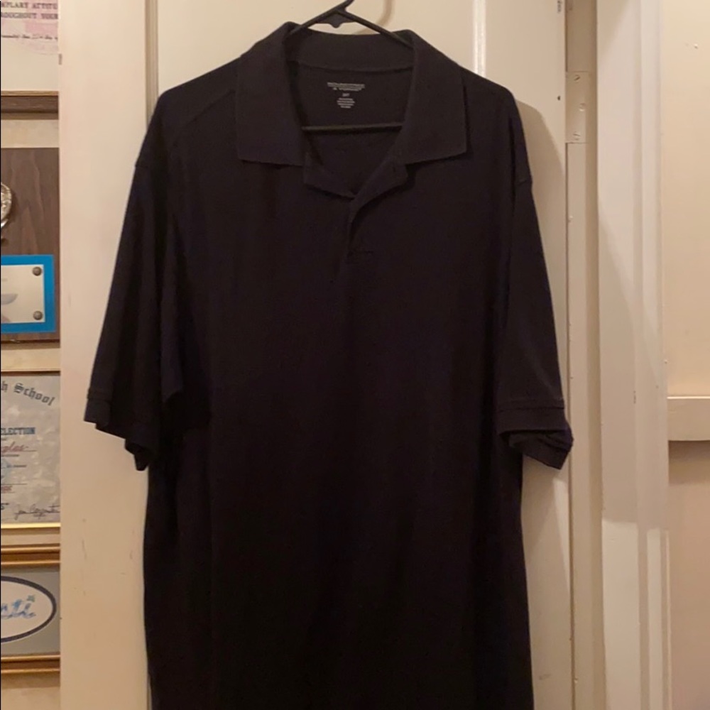 Men’s Polo Style Shirt